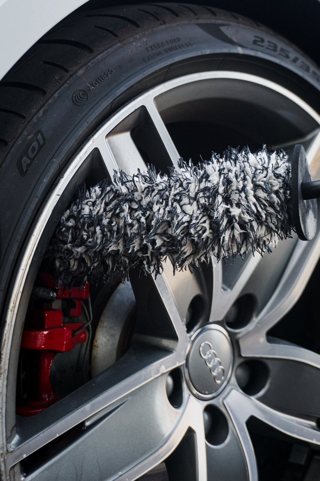 CSR - Wheel Brush